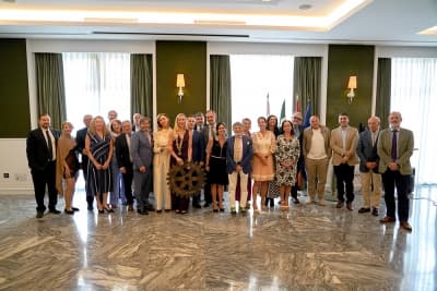 Carlos M. Fernández-Andrade presenta su libro sobre el peso hispano, precursor del dólar
