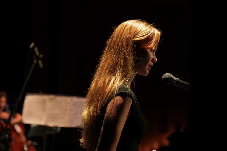 Un concierto homenaje a Manuel de Falla llena Palomares del Río