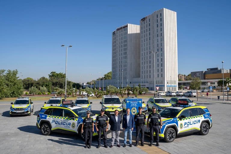 Mairena del Aljarafe renueva la flota de su Policía Local con nueve vehículos