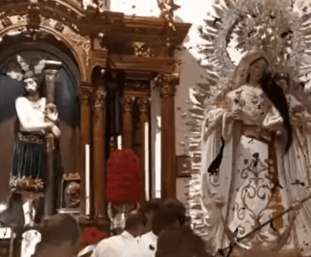 Valencina de la Concepción presenta escultura del Cristo de Torrijos con música y luces