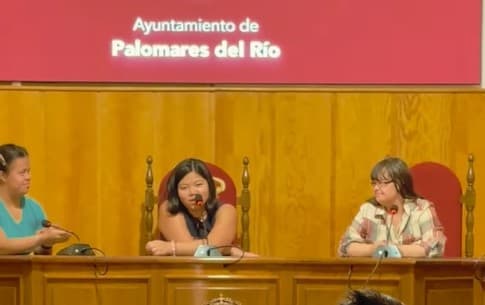 Palomares del Río recibe a la Asociación Mater et Magistra en el Ayuntamiento