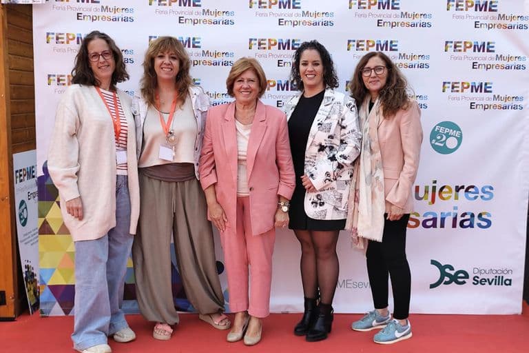 Empresas de Gelves dan visibilidad en la XX Feria Provincial de Mujeres