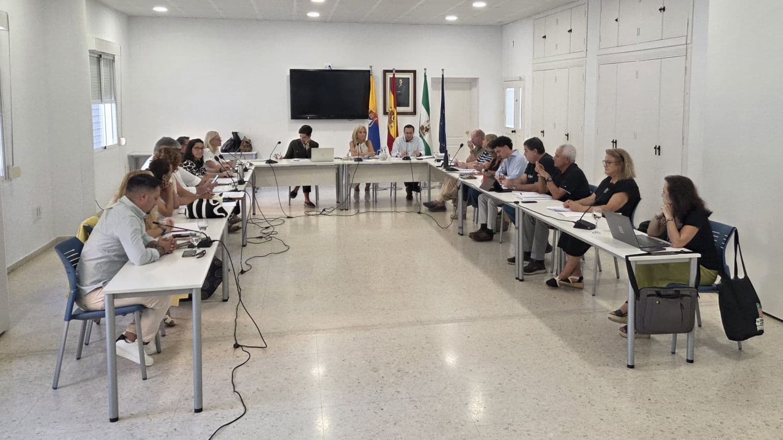 El Ayuntamiento aprueba 170.000 euros para reformar el Centro de Pensionistas Colón