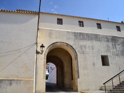 Muralla urbana de Aznalcázar