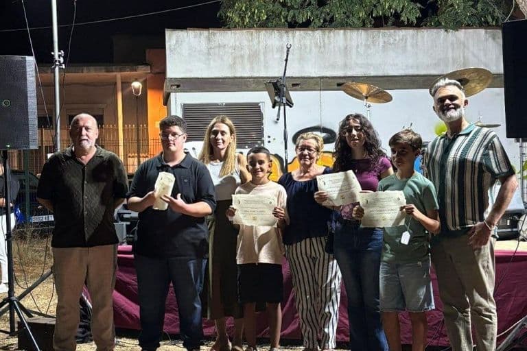Santiponce premia a cuatro estudiantes en la fiesta de inicio de curso
