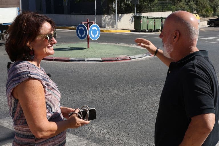 Espartinas inicia la rehabilitación de ocho rotondas con presupuesto de 300.000 euros