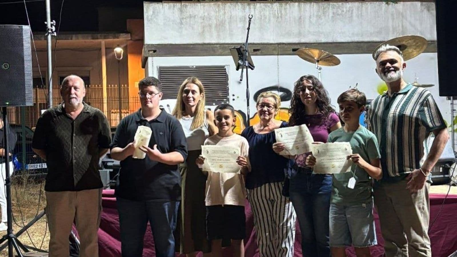 Santiponce premia a cuatro estudiantes en la fiesta de inicio de curso